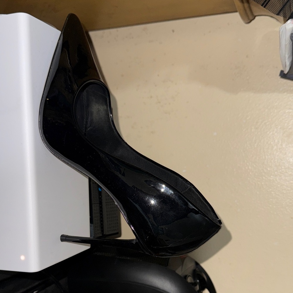 Steve Madden Glossy Black Heels & Clutch Included! Only worn once!